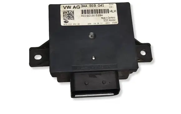 Volkswagen PASSAT B7 Power management control unit 3AA919041 0150191519 01045240