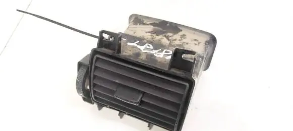 Ford Transit Dash center air vent grill VP6C1H19C682A VP6C1H-19C682-A