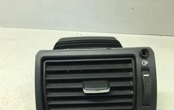 Ford Mondeo Mk III Dashboard side air vent grill/cover trim 4S71A018B09