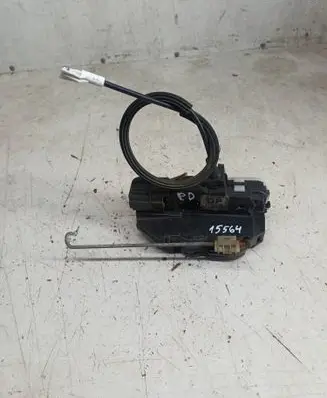 Opel Insignia A Front door lock 13503802