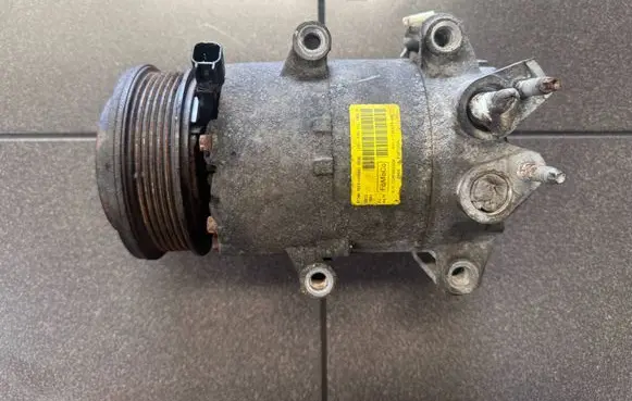 Ford Focus Air conditioning (A/C) compressor (pump) AV1l-19D629-BA