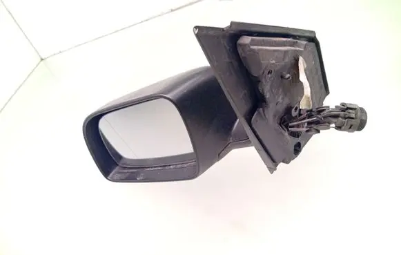 Volkswagen Polo Manual wing mirror 072003
