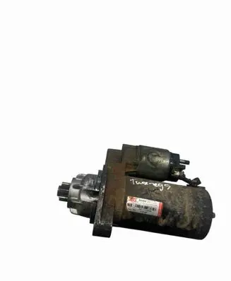 Volkswagen Touareg I Starter motor 070911023B
