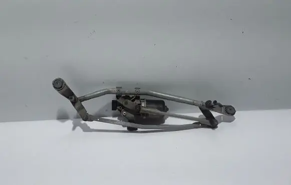 Front wiper linkage