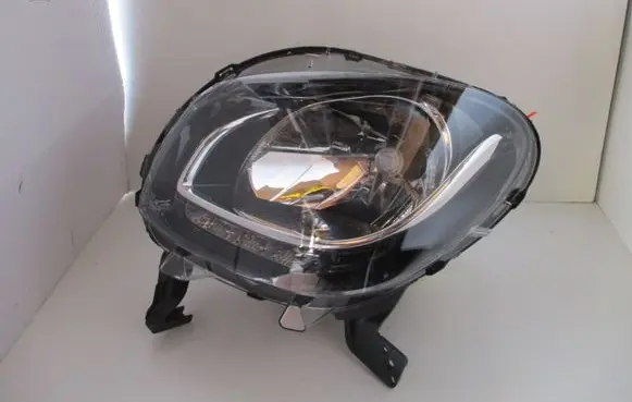 Smart ForTwo III C453 Headlight/headlamp A4538200739