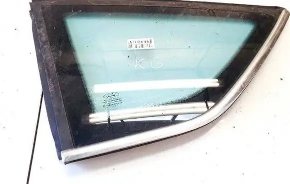 Rear side window