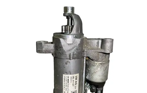 Audi A4 S4 B9 Starter motor 06L911021