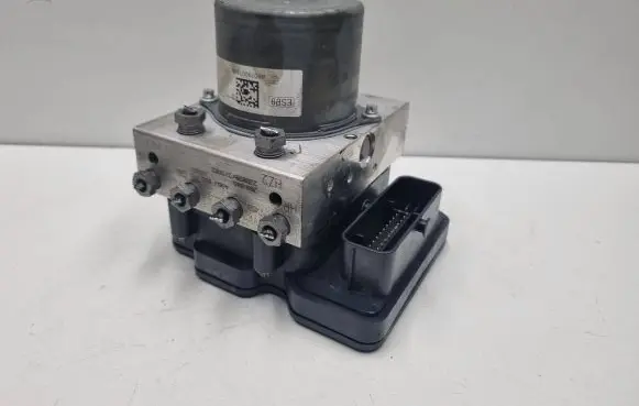 Mercedes-Benz Sprinter W907 W910 ABS Pump A9079007606 9079007606