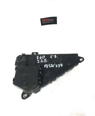 BMW 5 E60 E61 Fuse module 690655805 6906558 0670303