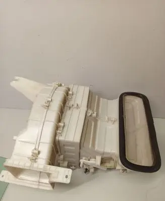 Isuzu D-Max Interior heater climate box assembly housing 8981810660 120404090 27200A076A