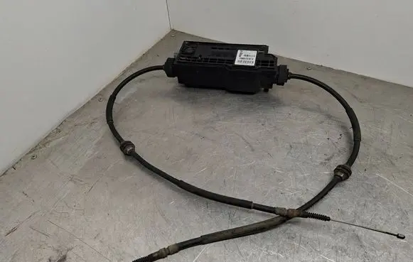BMW X5 F15 Hand brake control module 6882007 3443688200702 34436882007