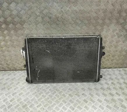 Coolant radiator