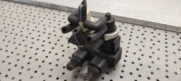 Audi A6 S6 C5 4B Turbo solenoid valve 059906629B