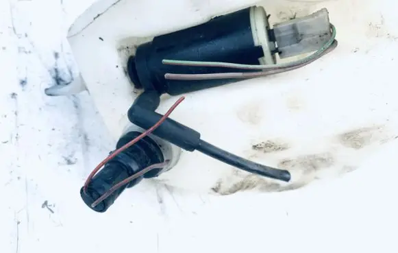 Audi 80 90 B3 Windscreen/windshield washer pump