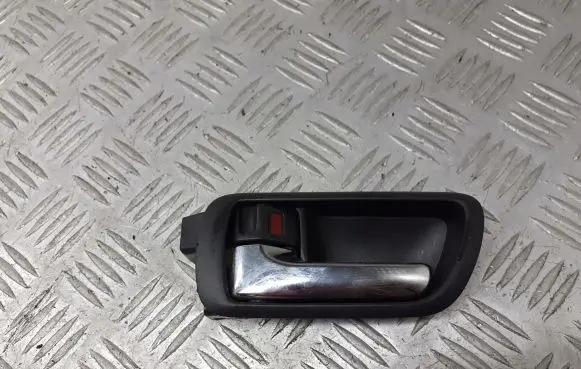 Toyota Corolla Verso E121 Rear door interior handle trim 69206-0F010
