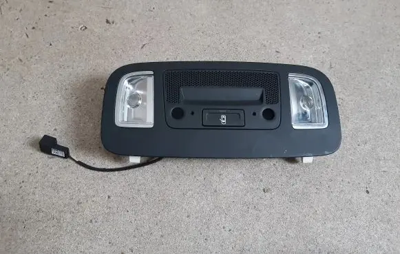 Audi TT TTS RS Mk3 8S Front seat light 8V7947135E