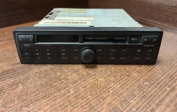 Audi A3 S3 8L Radio/CD/DVD/GPS head unit 7648247380 4B0035186