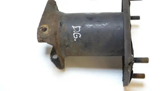 Mercedes-Benz E W211 Front bumper shock/impact absorber 