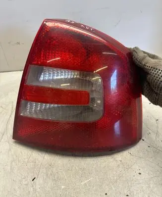 Skoda Octavia Mk2 (1Z) Rear/tail lights 1Z5945096A 1Z5945112A 4SHX13404A