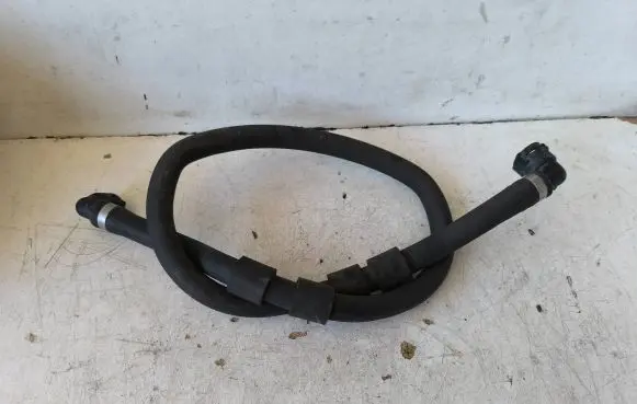 BMW 4 F32 F33 Engine coolant pipe/hose 8375796