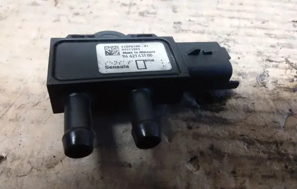Exhaust gas pressure sensor