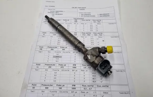 Mercedes-Benz E W211 Fuel injector A6280700487 6280700487