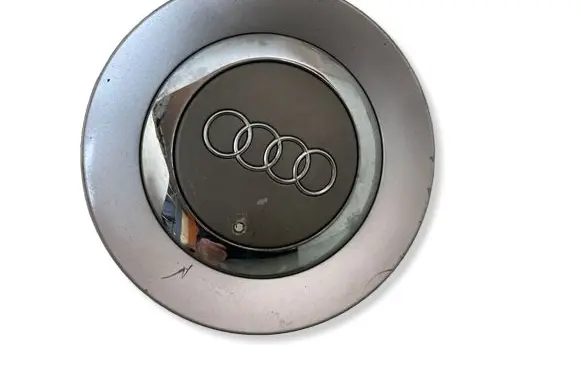 Audi A6 S6 C6 4F Original wheel cap 4F0601165