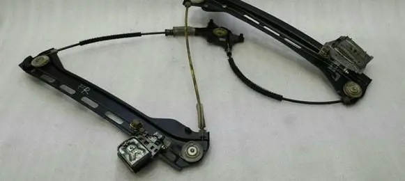 Mercedes-Benz CLS C218 X218 Front window lifting mechanism without motor A2187200479