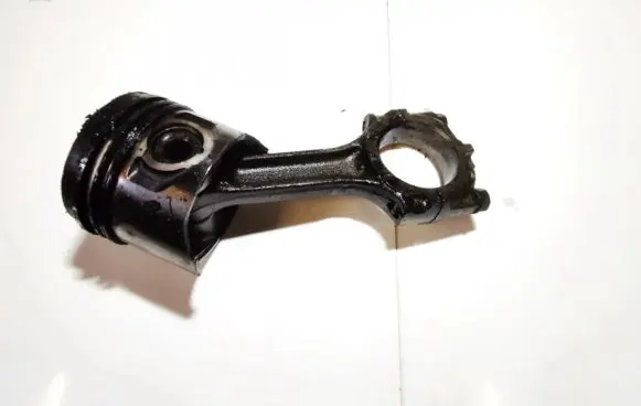 Alfa Romeo 145 - 146 Piston with connecting rod