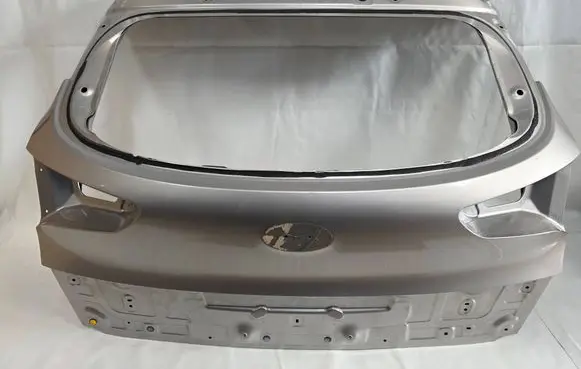 Hyundai Tucson TL Tailgate/trunk/boot lid 