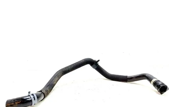 Volkswagen PASSAT B8 Engine coolant pipe/hose 3Q0121108A