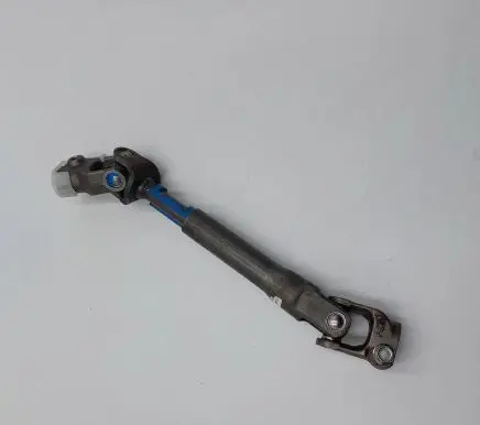 Nissan Leaf II (ZE1) Steering column universal joint