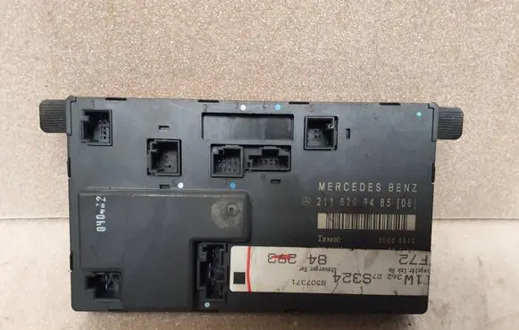 Mercedes-Benz E W211 Door control unit/module 2118208485 00006802