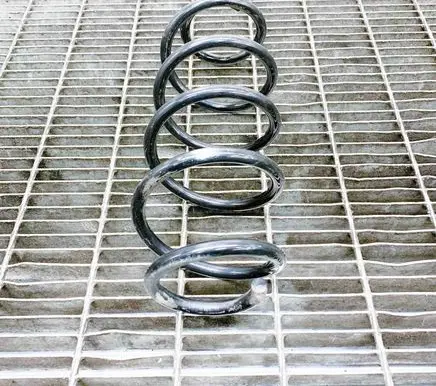 Toyota Yaris Rear coil spring