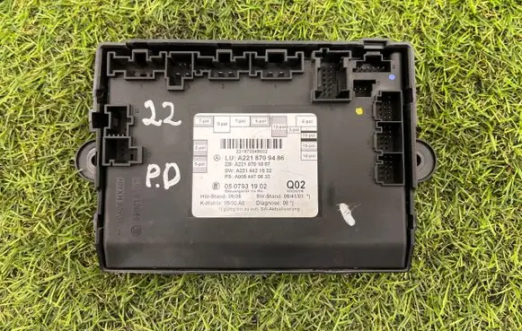 Mercedes-Benz S W221 Door control unit/module A2218709486 0507931902 A2218701087