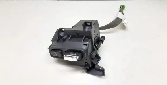 Volvo V70 Ignition lock 30724528