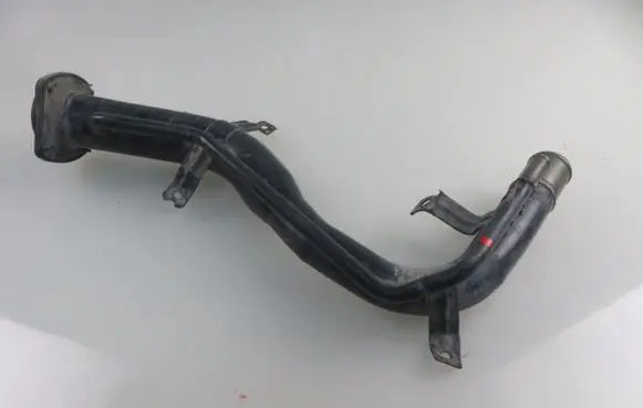 Fuel tank filler neck pipe