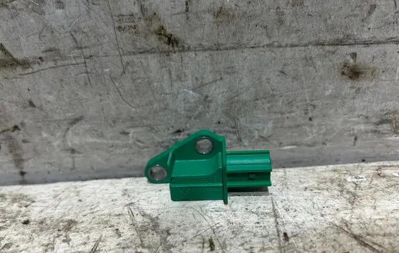 Volkswagen Golf V Airbag deployment crash/impact sensor 1K0909606D