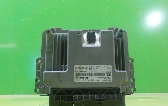 Ford Fiesta Engine control unit/module BV2112A650ACD