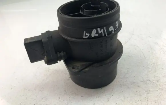 Audi A4 S4 B7 8E 8H Mass air flow meter 074906461B
