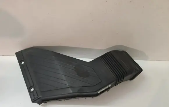 KIA Sportage Air intake duct part 28210D3100