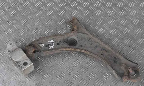 Volkswagen Jetta V Front lower control arm/wishbone 1K0407851E