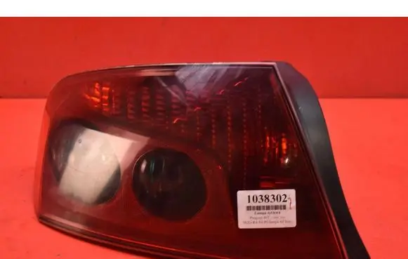 Peugeot 407 Rear/tail lights 