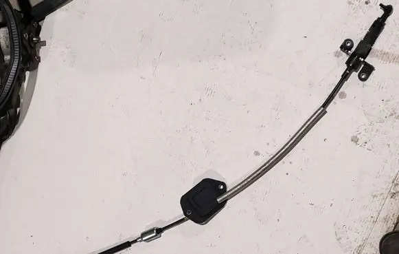 KIA Xceed Gear shift cable linkage 46790-J7400 J7400-3A17