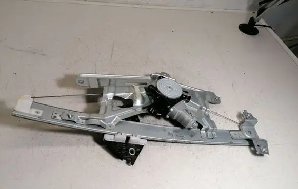 Honda Civic Front door window regulator with motor 