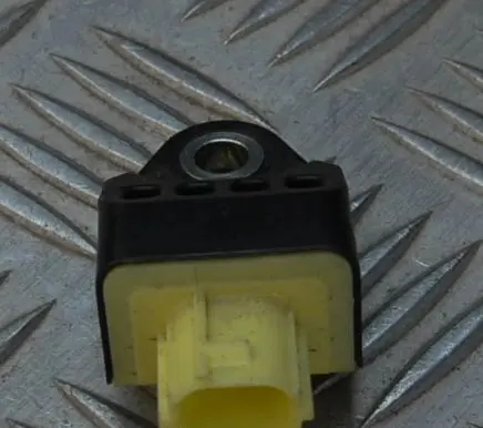 Toyota Yaris Airbag deployment crash/impact sensor 898310D090