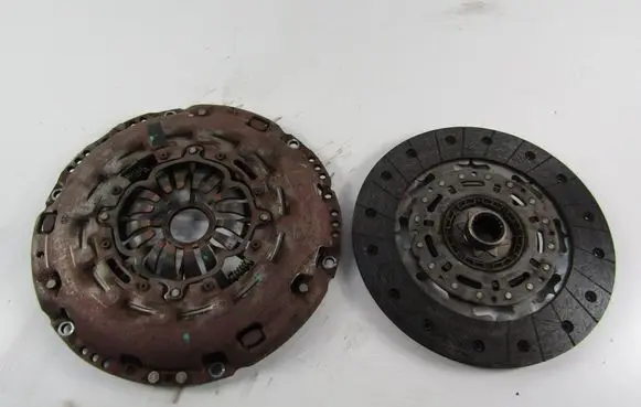 Toyota Avensis T270 Clutch set kit 
