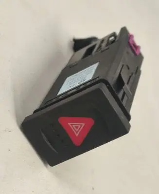 Volkswagen PASSAT B5.5 Hazard light switch 3B0953235E PA66GF30J 3AF00894