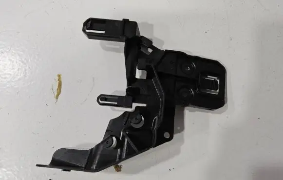 Mercedes-Benz GLC X253 C253 Front door exterior handle/bracket A2537230314