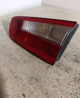 Renault Laguna II Rear/tail lights 8200002476